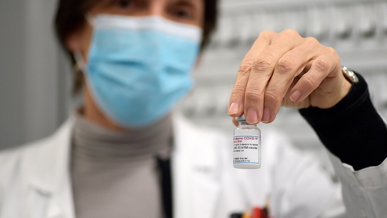 Infectious disease expert: Americans 'need to know rationale' behind booster shot