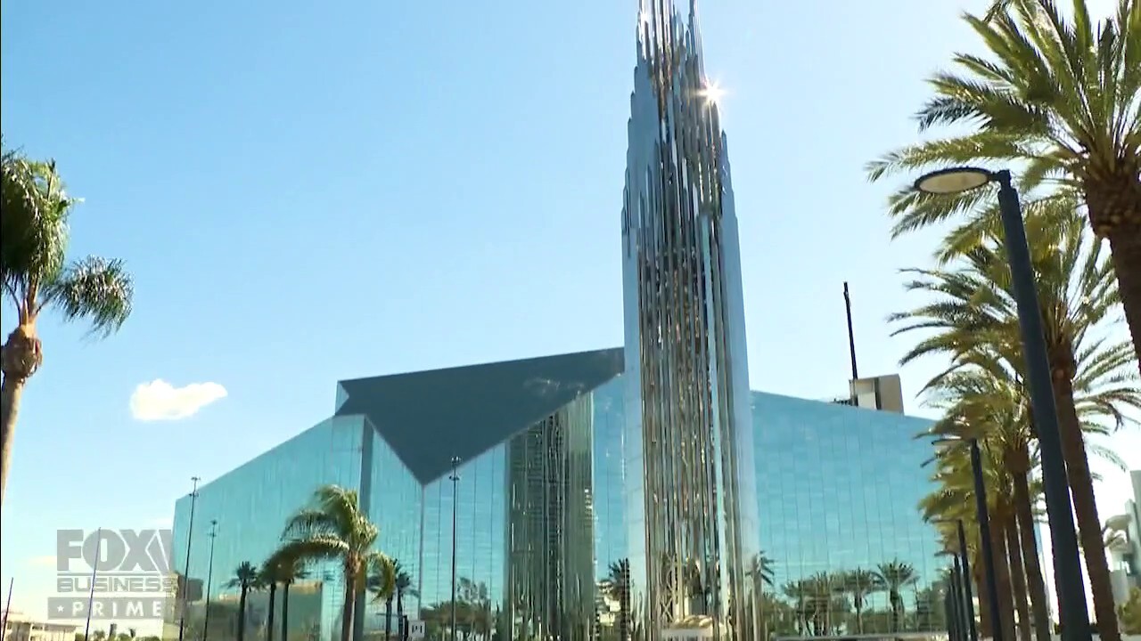 Building California's multi-million-dollar Crystal Cathedral