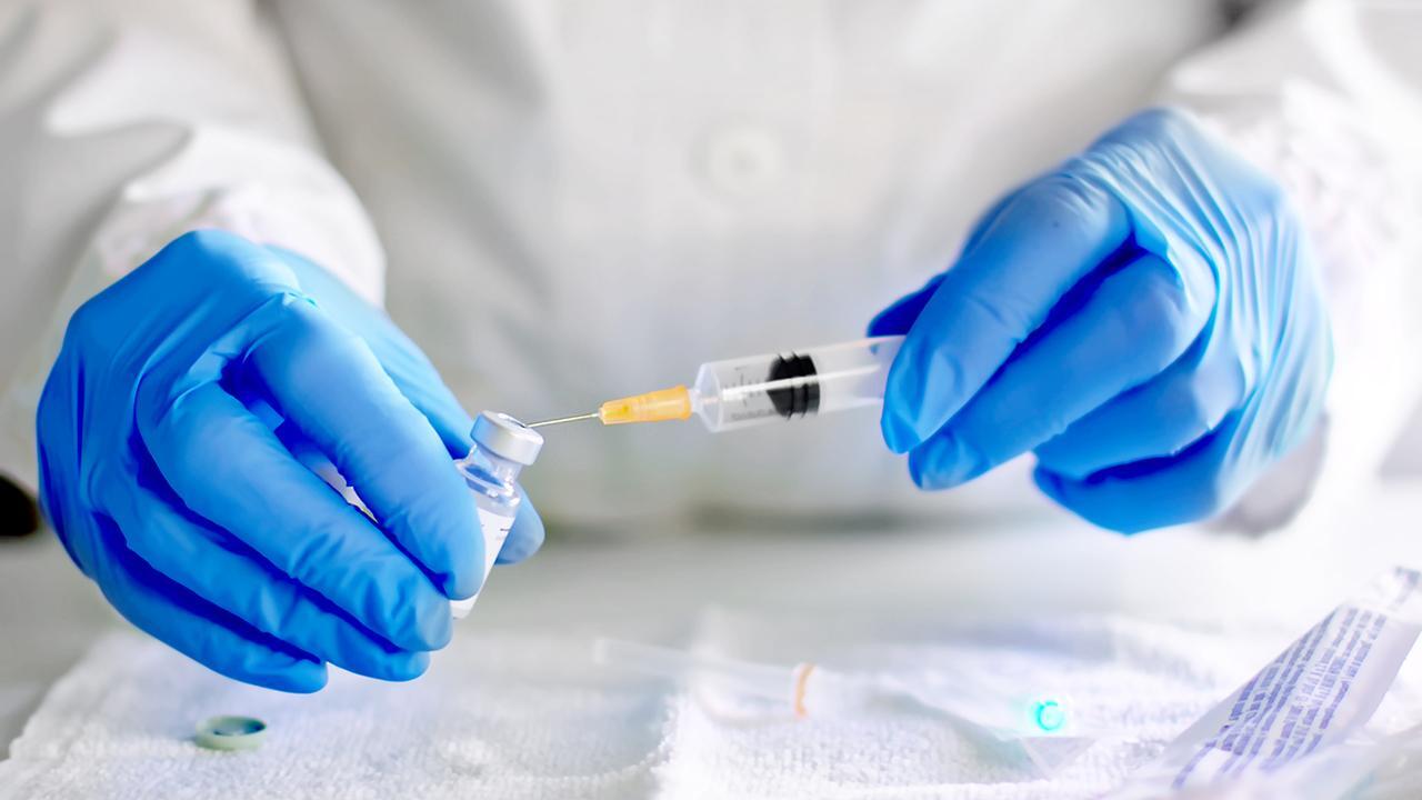Pfizer, BioNTech coronavirus vaccine response ‘extremely important’: Dr. Marc Siegel 