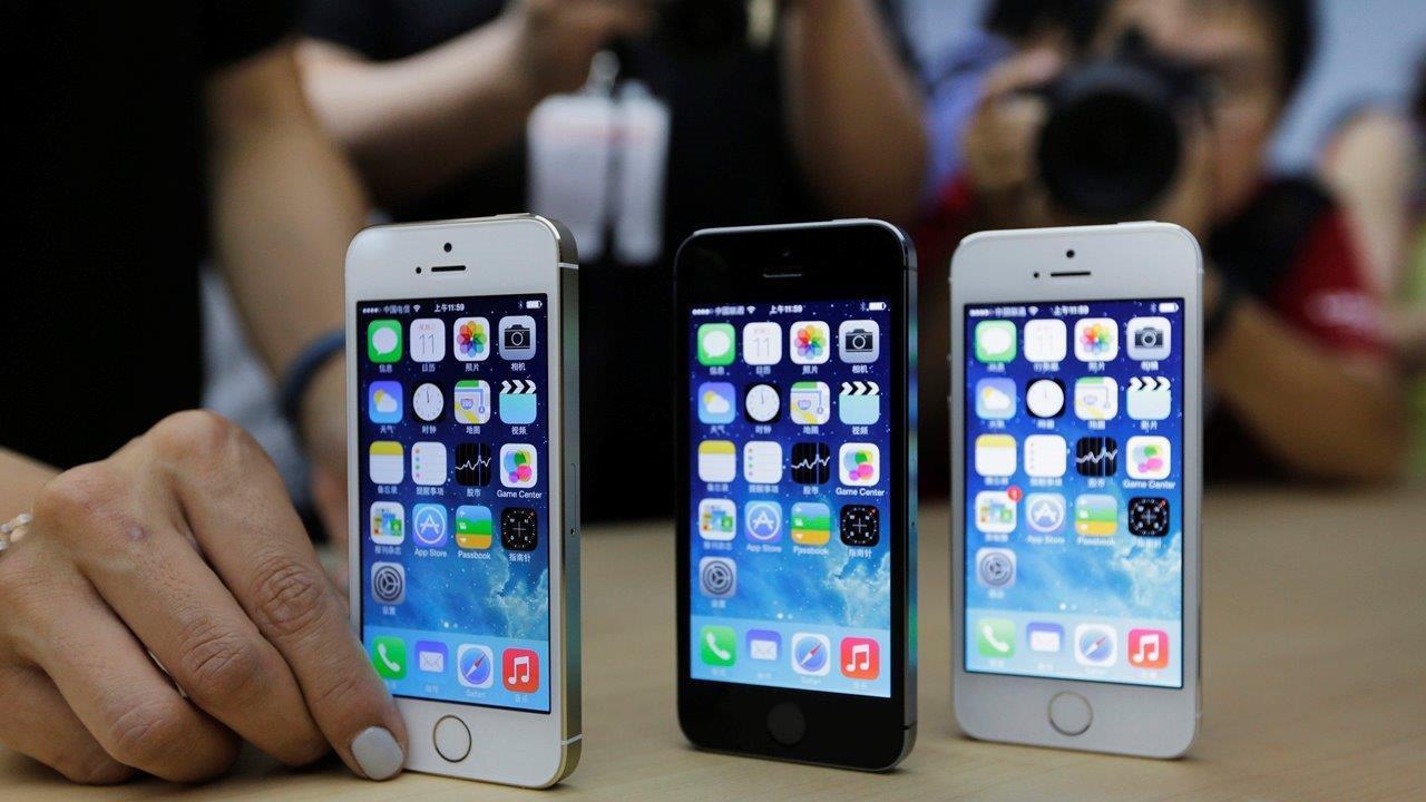 Apple in talks with suppliers to reduce costs