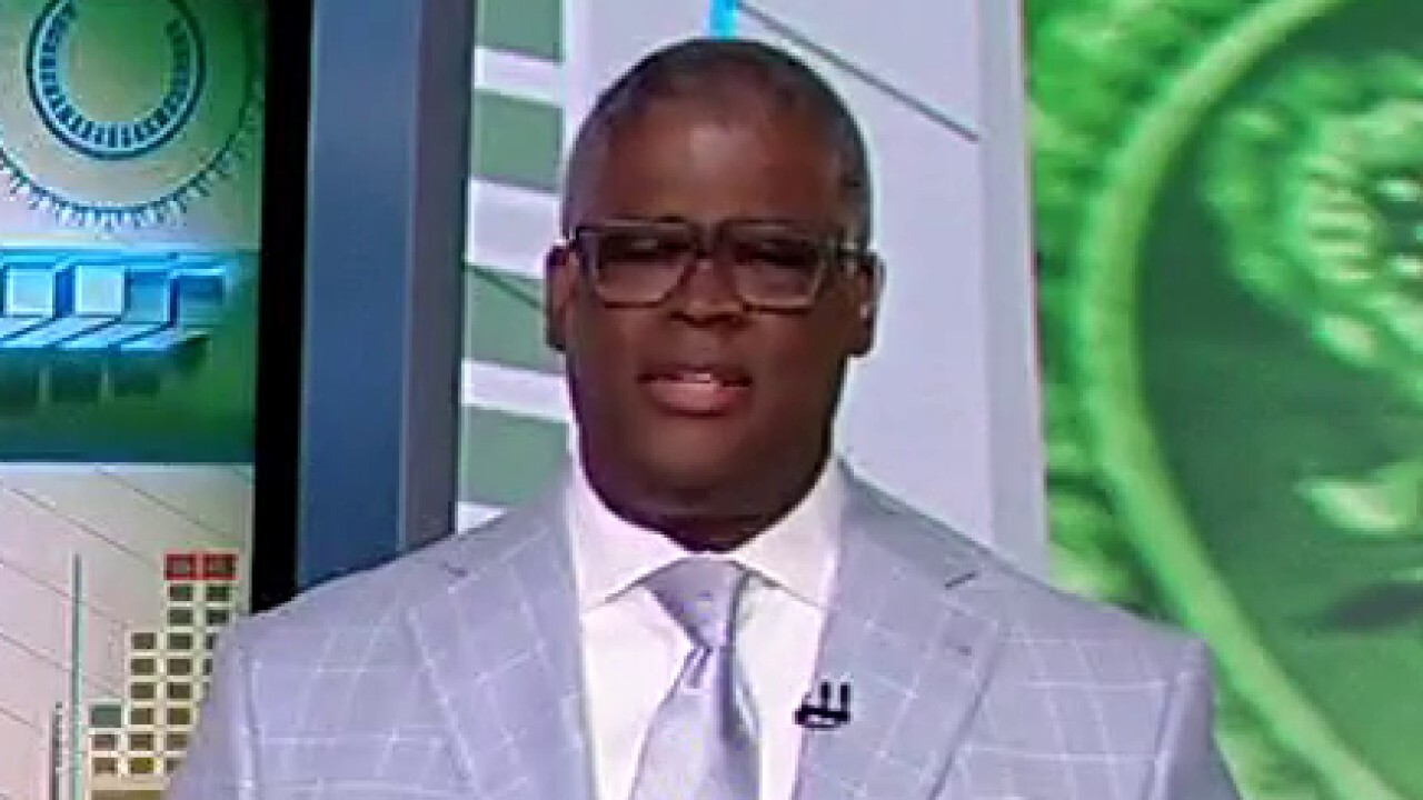 Charles Payne: The real goal is to lower living standards except for the elites