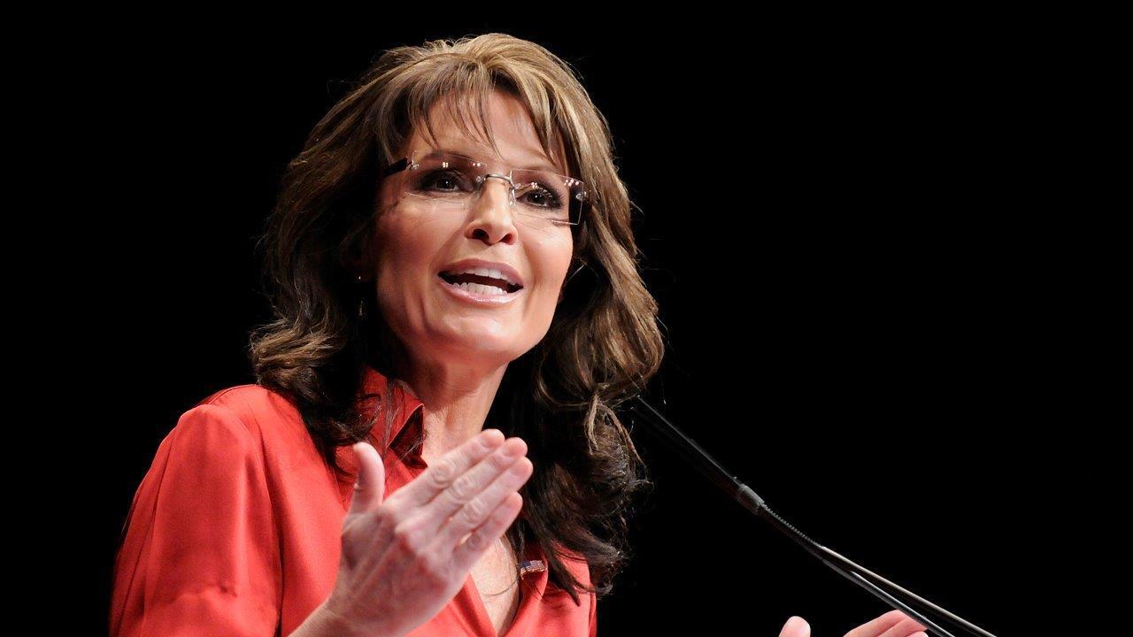 Sarah Palin sues NY Times for linking her to Gabby Giffords shooting