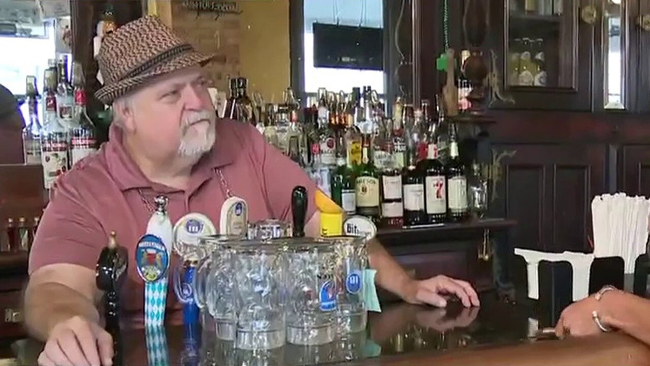 NYC indoor vaccine mandate makes bar owner feel like ‘Gestapo’