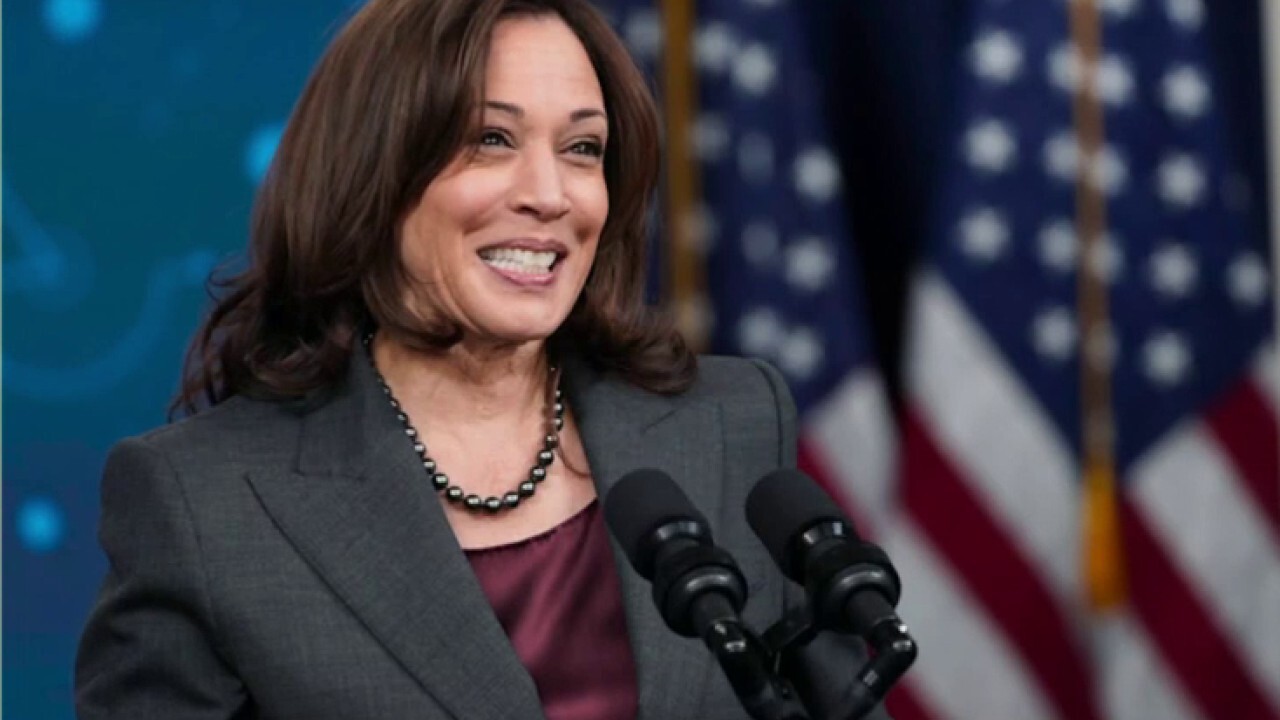 Kamala Harris ripped for allegedly confusing the NATO alliance on Twitter