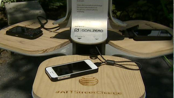 AT&T Unveils Charging Stations in NYC