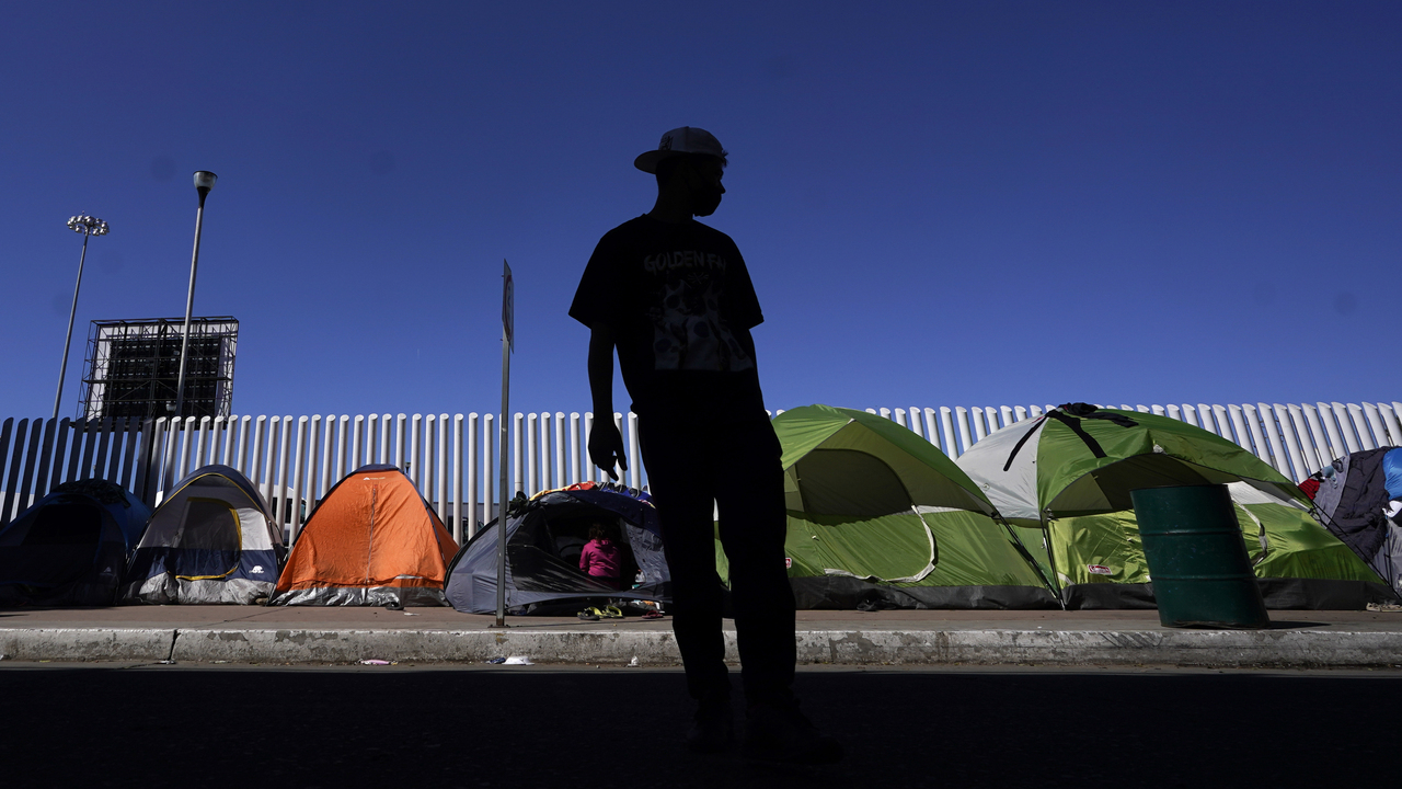 Ex-ICE director: If border isn’t a crisis now, wasn't a crisis in 2014, 2018