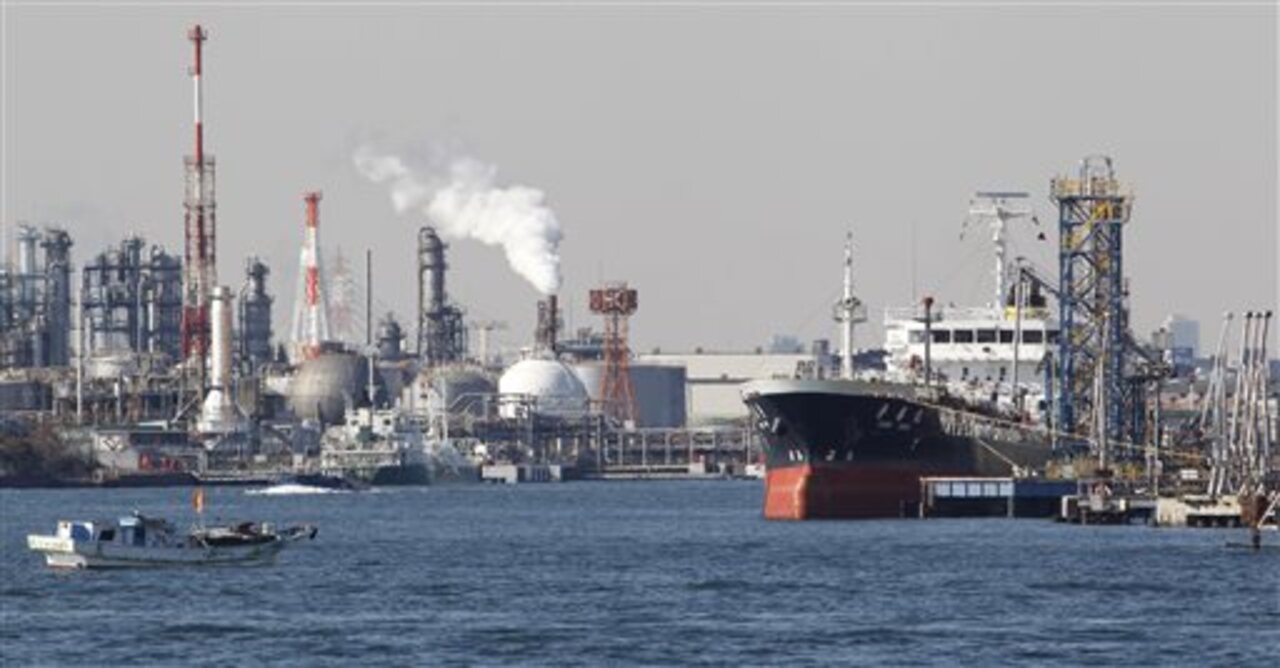 Cyber security firms seeing new threats targeting oil tankers