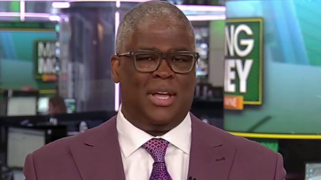 FOX Business host Charles Payne says he hopes Warren Buffett will not be needed to bail out the banks on Making Money.