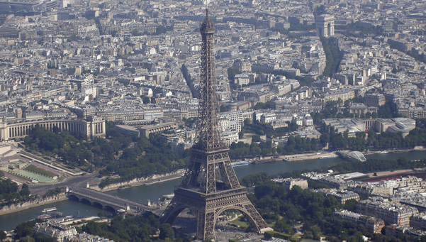 Bon jour: Economists worried U.S. is becoming France