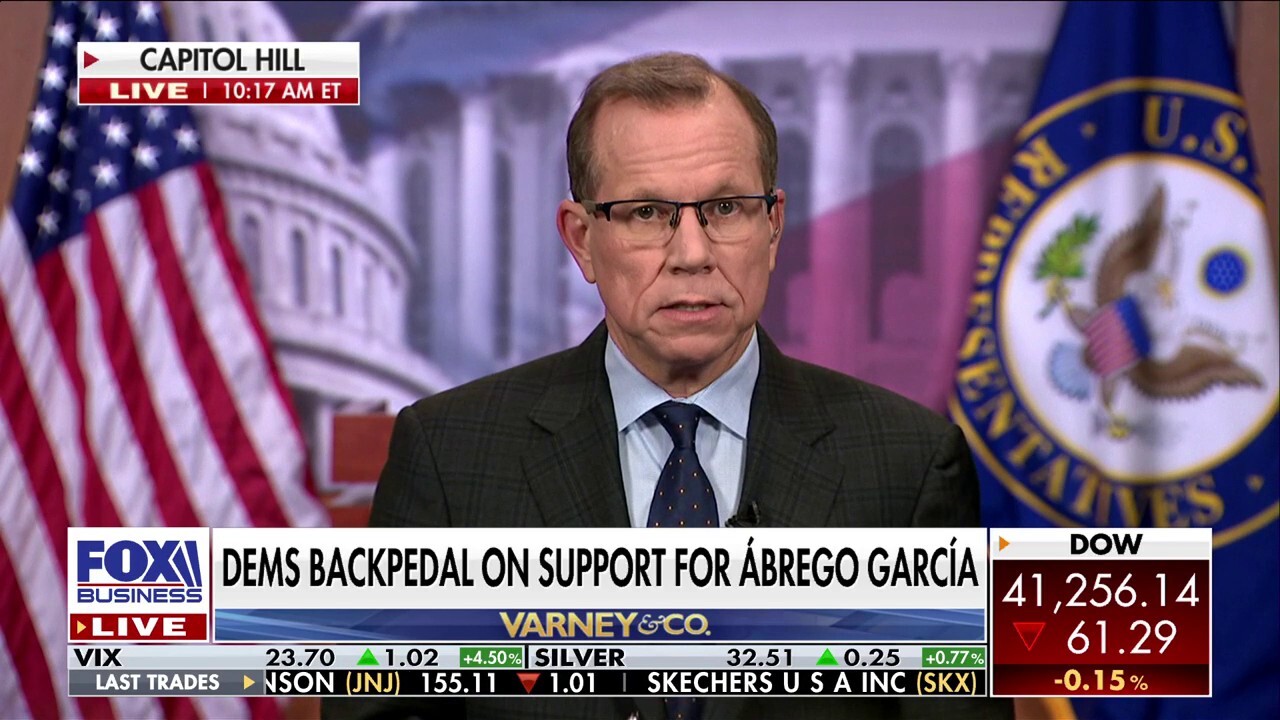 Democrats show signs of backpedaling support for Kilmar Abrego Garcia