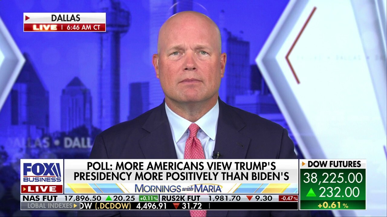 Matt Whitaker reveals the kind of jurors Trump defense must 'suss out'