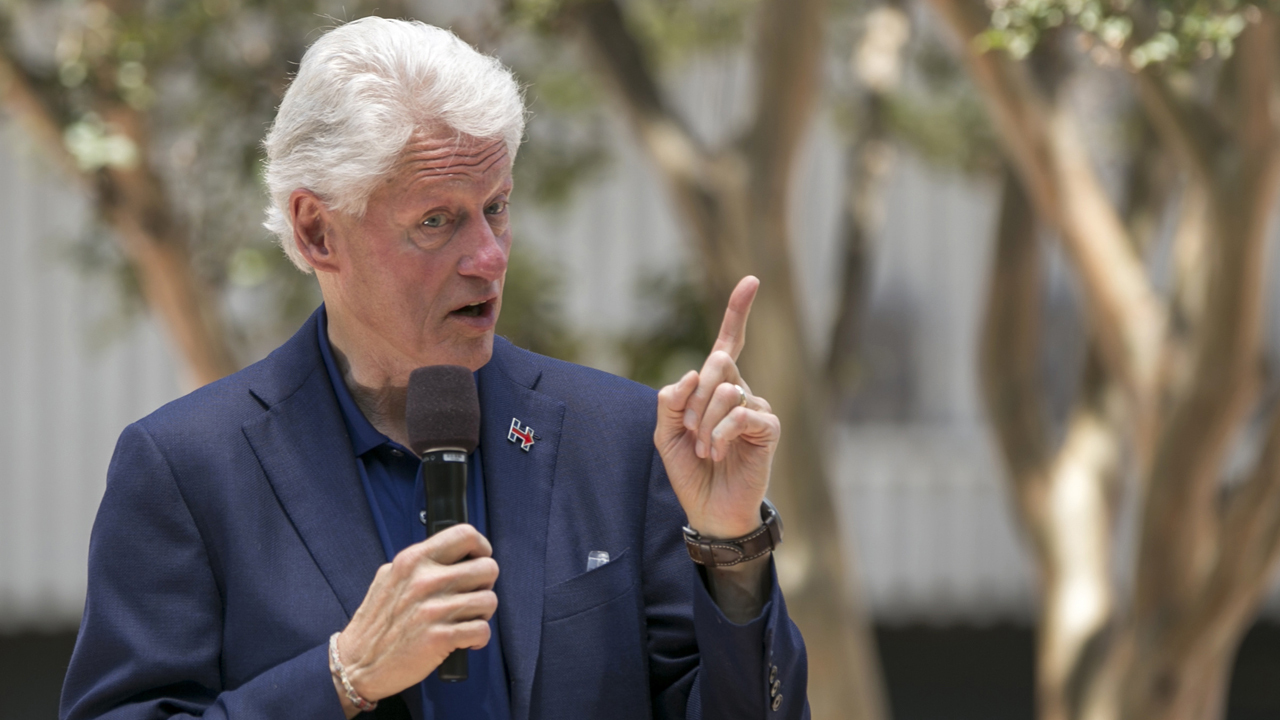 Bill Clinton paid $16.5M by Laureate Universities