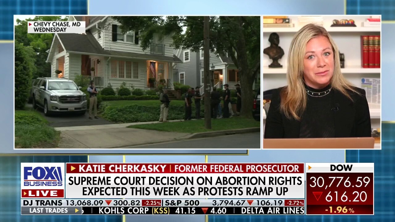 Media has ‘ignored’ Kavanaugh threat: Constitutional law attorney