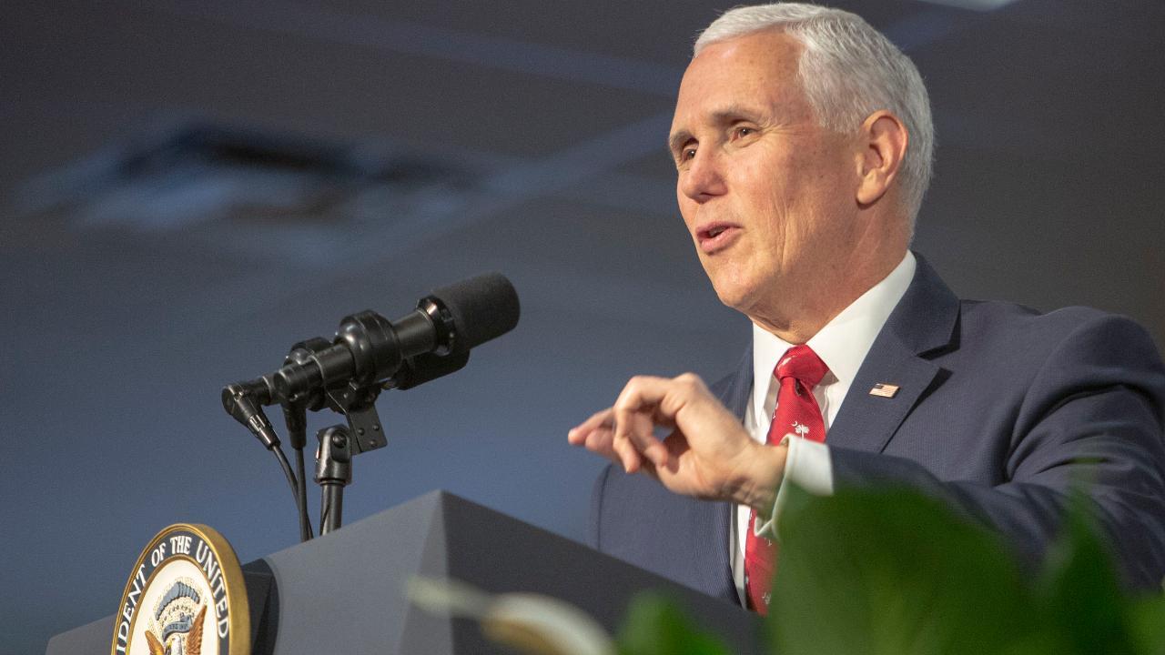 Pence delivers commencement address at Taylor University-FBN
