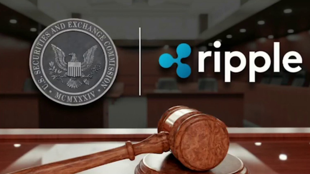 FOX Business senior correspondent Charlie Gasparino and lawyer John Deaton weigh in on the Security and Exchange Commission's lawsuit against cryptocurrency company Ripple on 'The Claman Countdown.' 