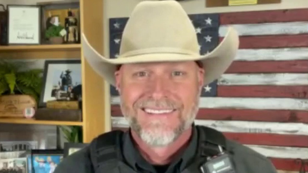 AZ sheriff to Biden on border crisis: ‘Do your job’