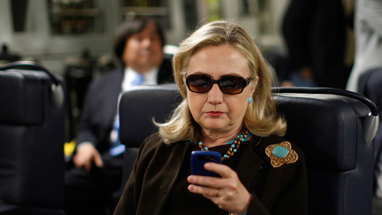 Did Clinton used BleachBit to wipe out emails?