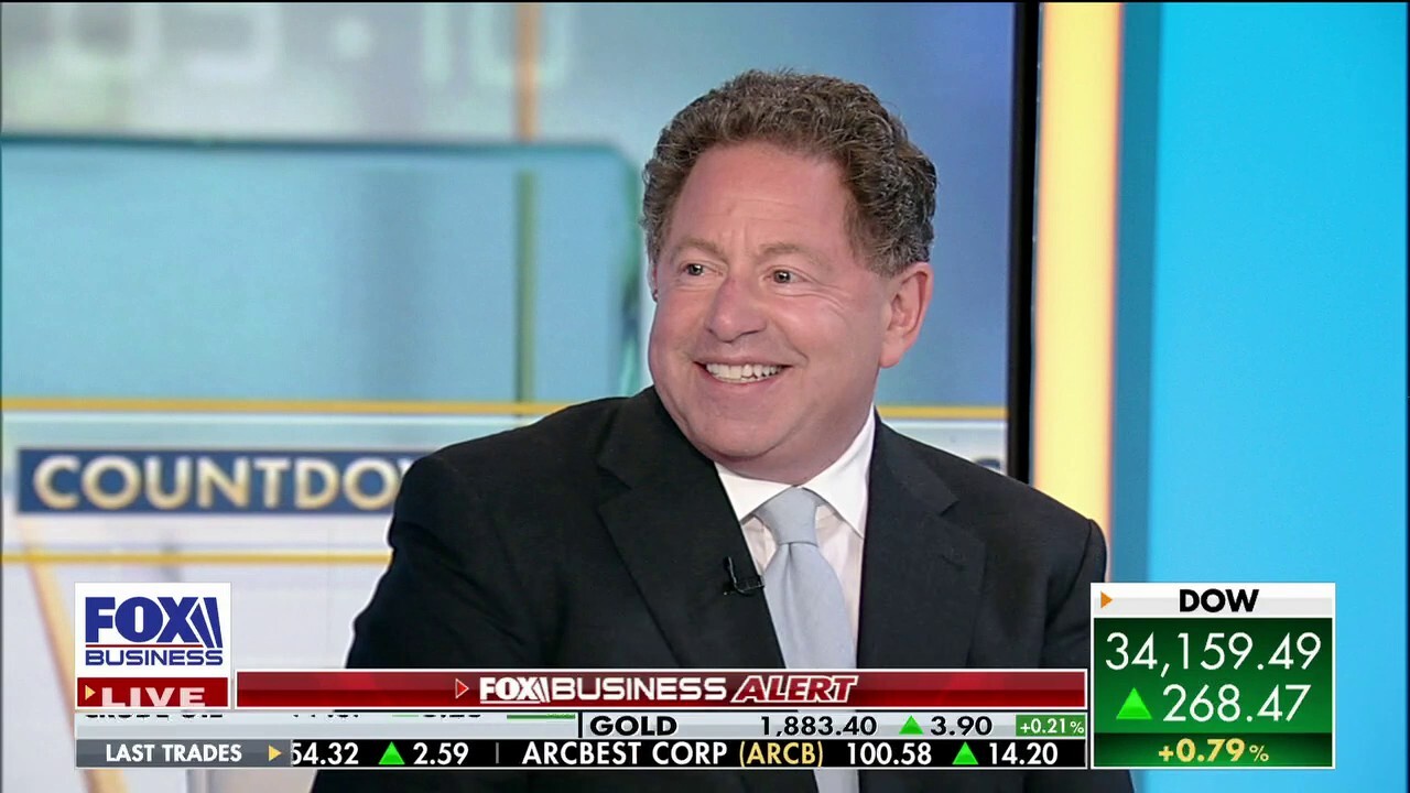 Activision Blizzard CEO Bobby Kotick reacts to Warren Buffett's stake: 'Nothing more flattering'