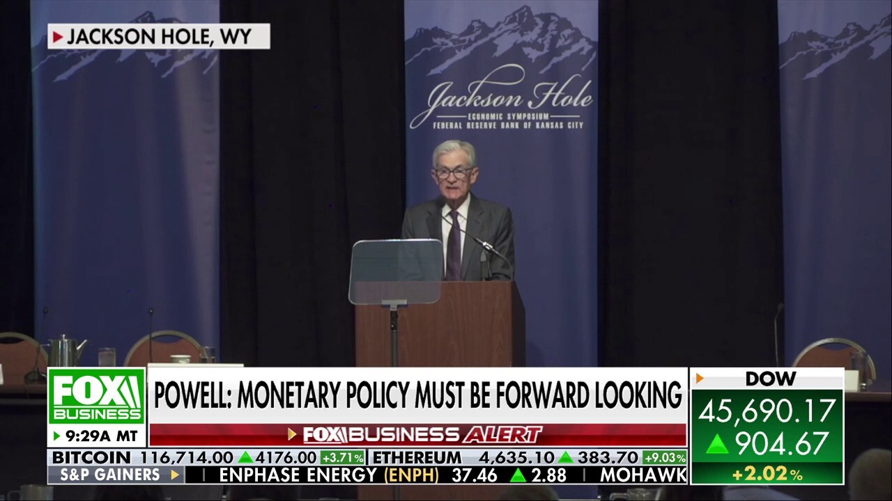 Powell validates market view that rates need to come down, says senior Treasury counselor