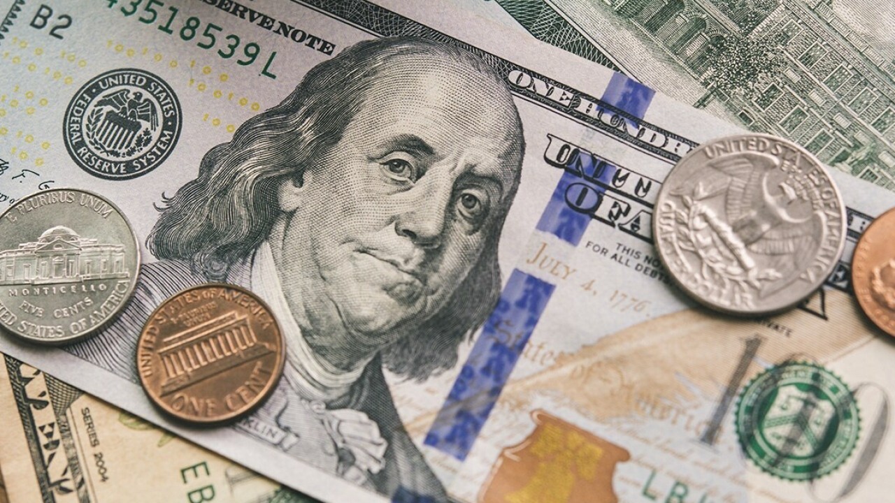 Infrastructure bill will cause wage rates to go 'demonstrably higher': Gartman