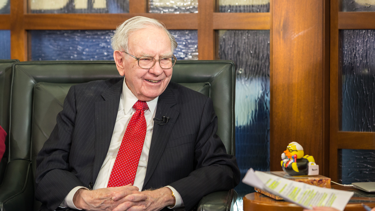 What Buffett plans to do with all his billions