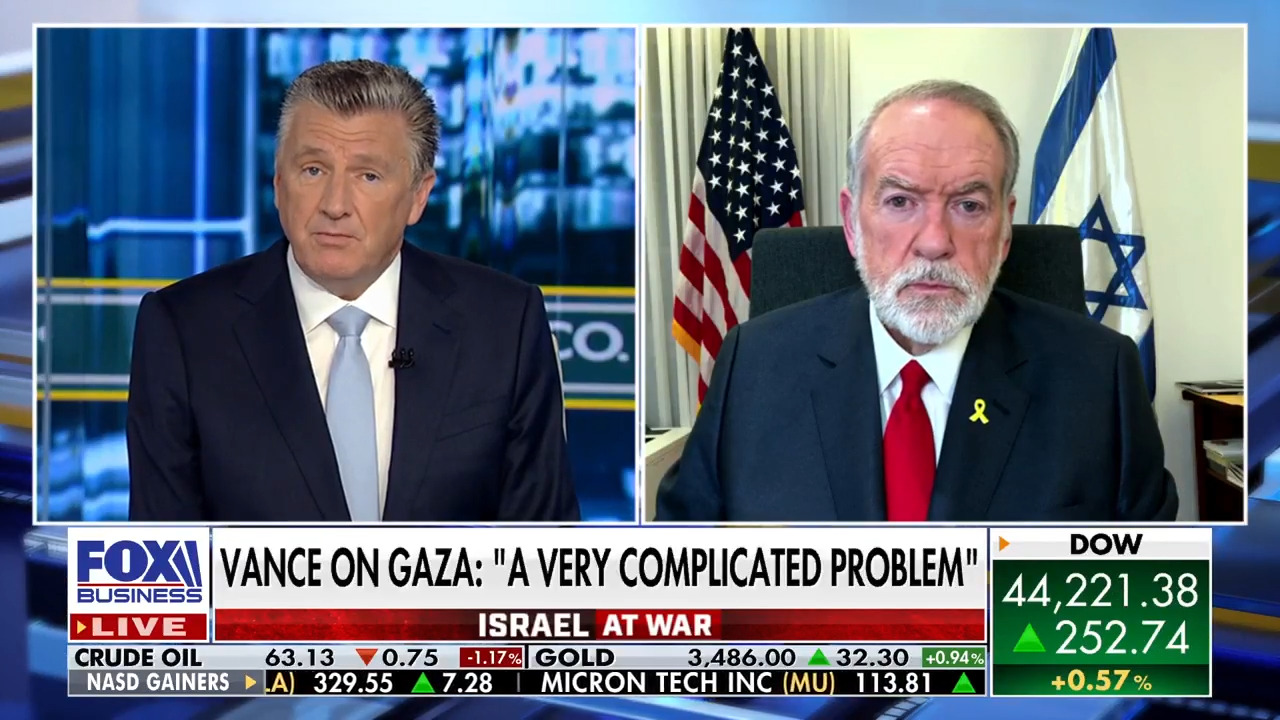 Huckabee criticizes European pressure on Israel while praising country for sending 2M tons of food to Gaza