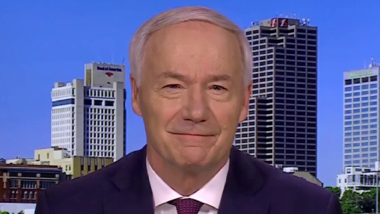 Arkansas Governor Asa Hutchinson discusses the impact of the Colonial Pipeline cyberattack, arguing 'one pipeline can have such an impact on the East Coast.'