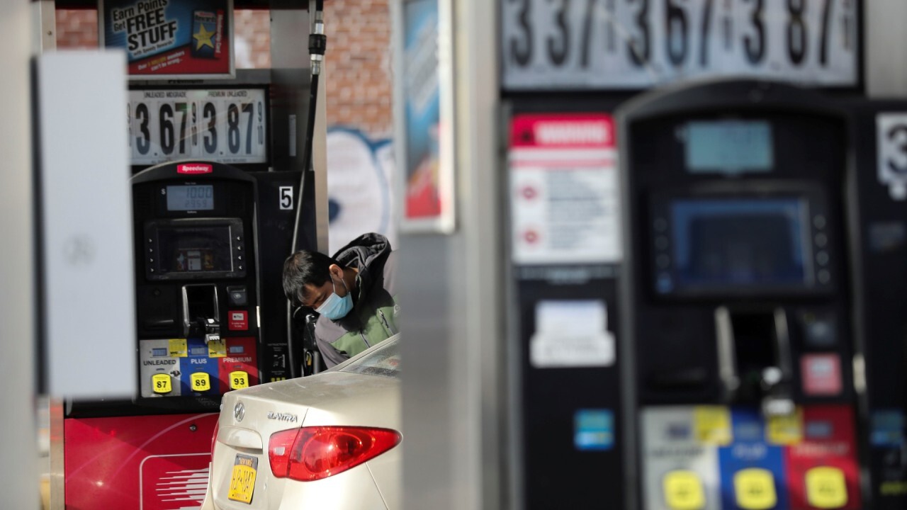 Energy expert predicts gas prices could hit $5 to $7 per gallon