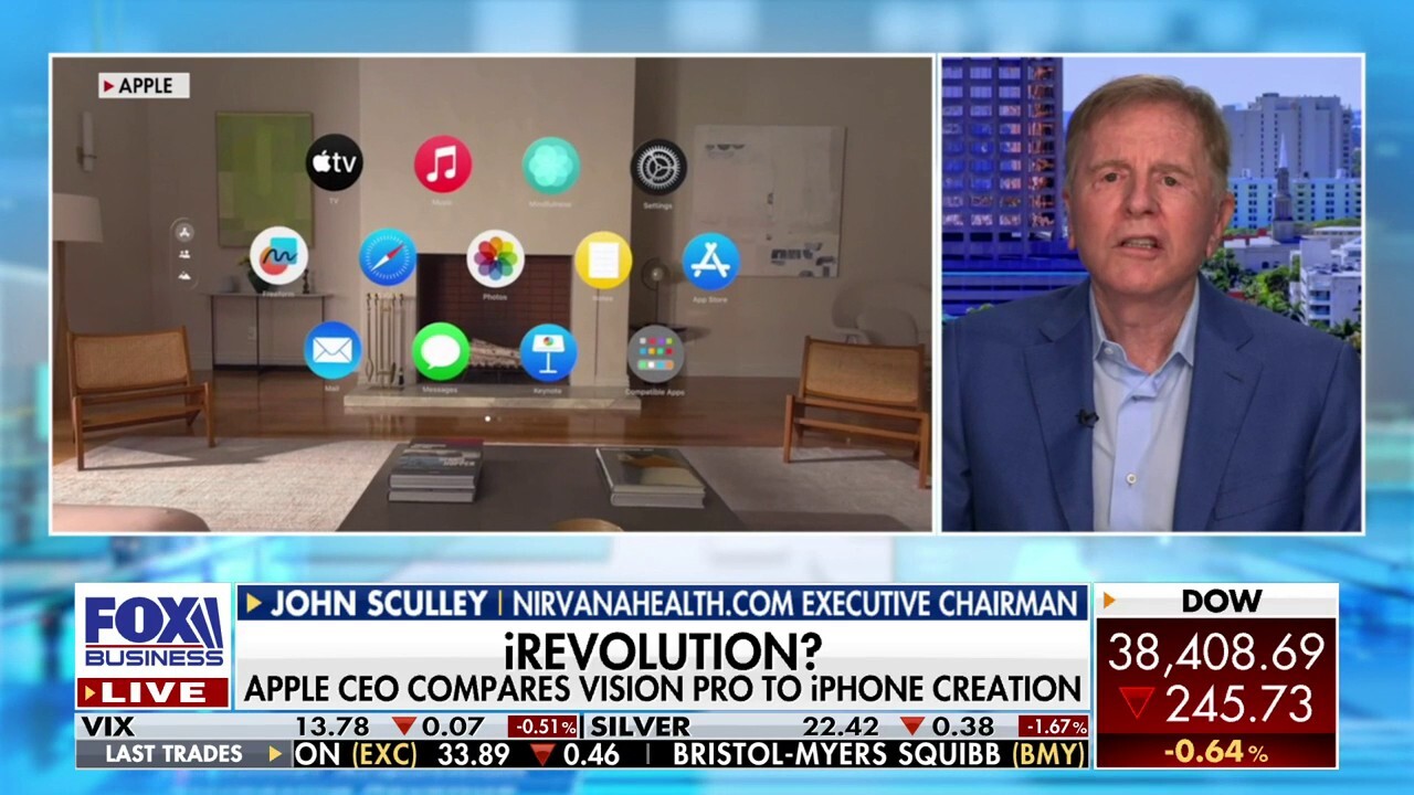  Former Apple CEO John Scully gives huge thumbs up to new technology and sees it as big disruptor on 'The Claman Countdown.'
