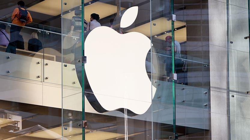 Apple’s stock could top $400 per share: Investor
