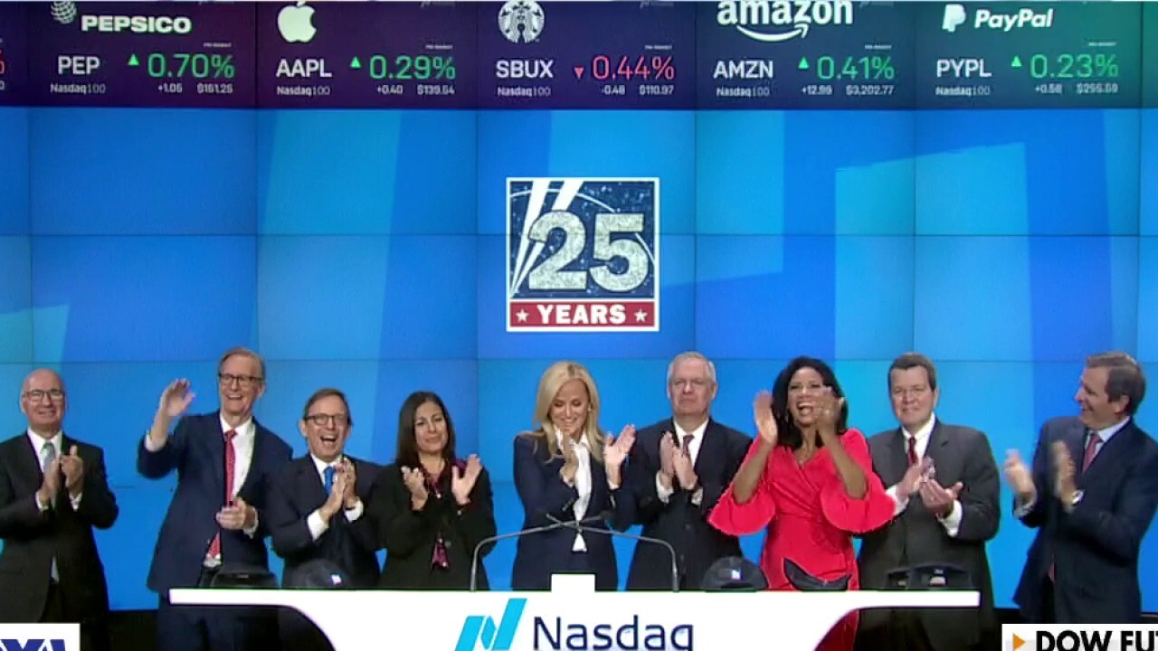 Fox News CEO Suzanne Scott rings the opening bell at the Nasdaq to celebrate the networks 25th anniversary.
