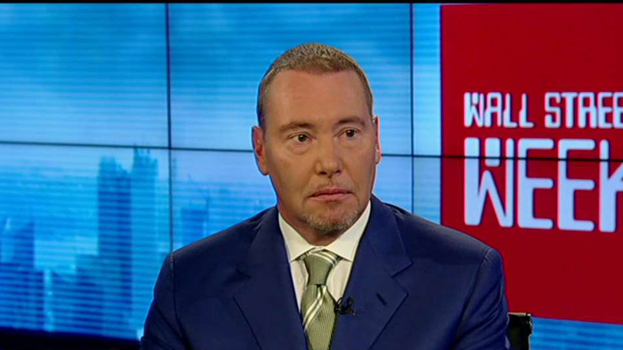 Gundlach: Don’t get sucked into low volatility equity funds