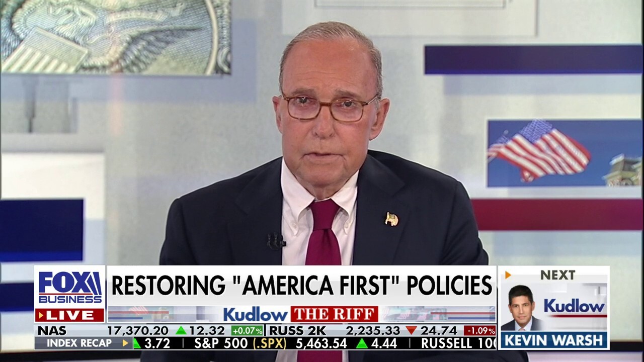 FOX Business host Larry Kudlow discusses the vice president's conflicting comments on fracking on 'Kudlow.'