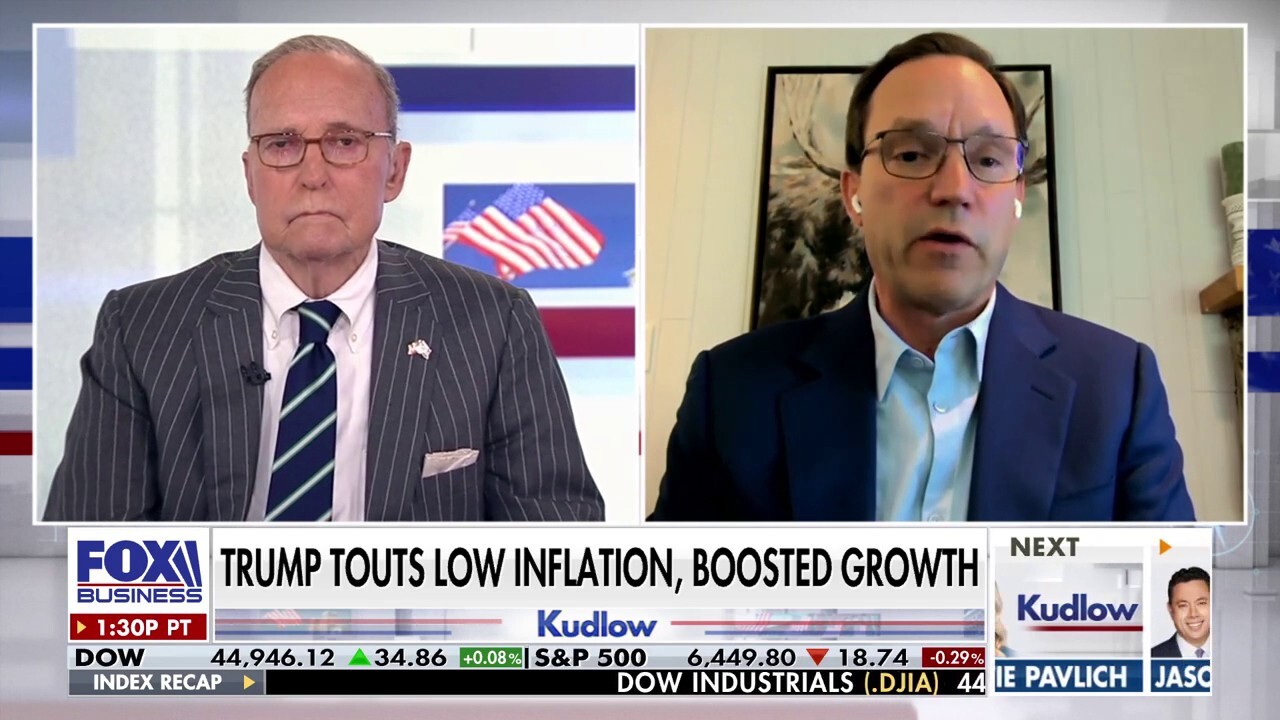 Former NEC deputy director predicts US economy will be 'really good' next year