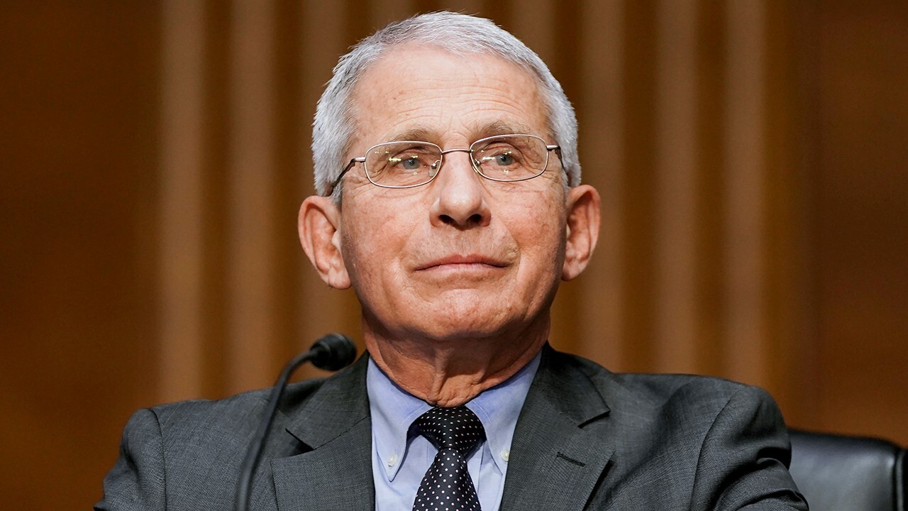 Dr. Fauci was repeatedly slow to respond to COVID science: Dr. Makary