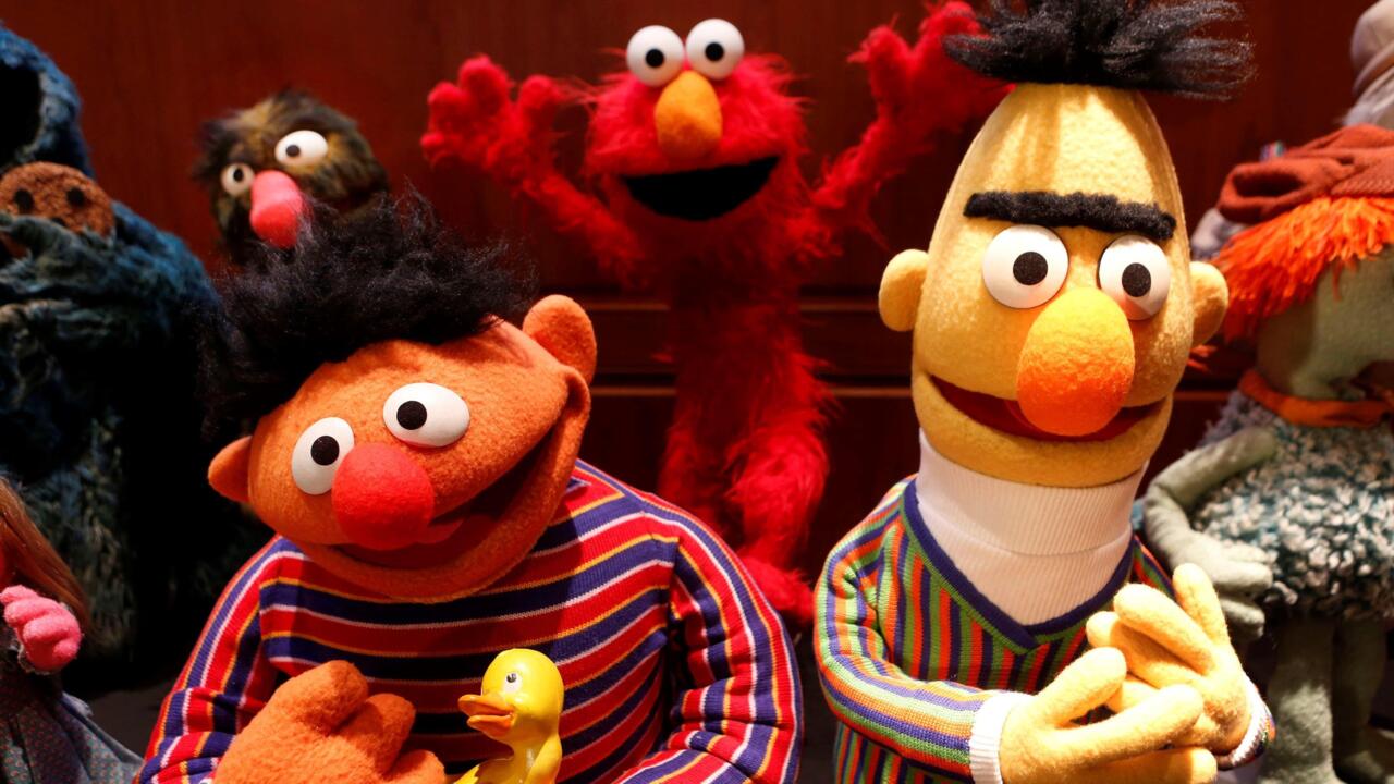'Sesame Street' lays off original human cast