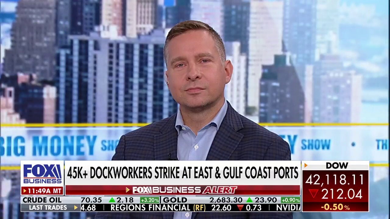 ImportGenius CEO & co-founder Michael Kanko discusses the ramifications and impacts of a port strike for consumers on 'The Big Money Show.'