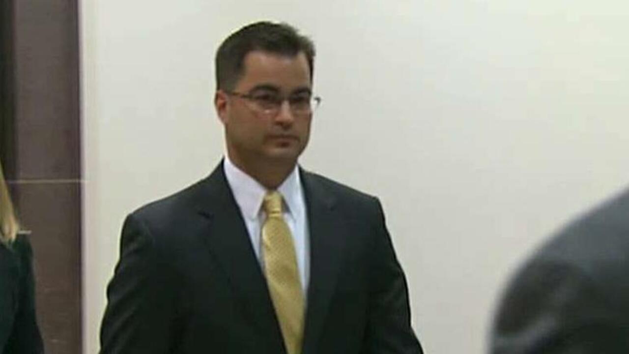 Clinton aide enters limited immunity agreement with DOJ