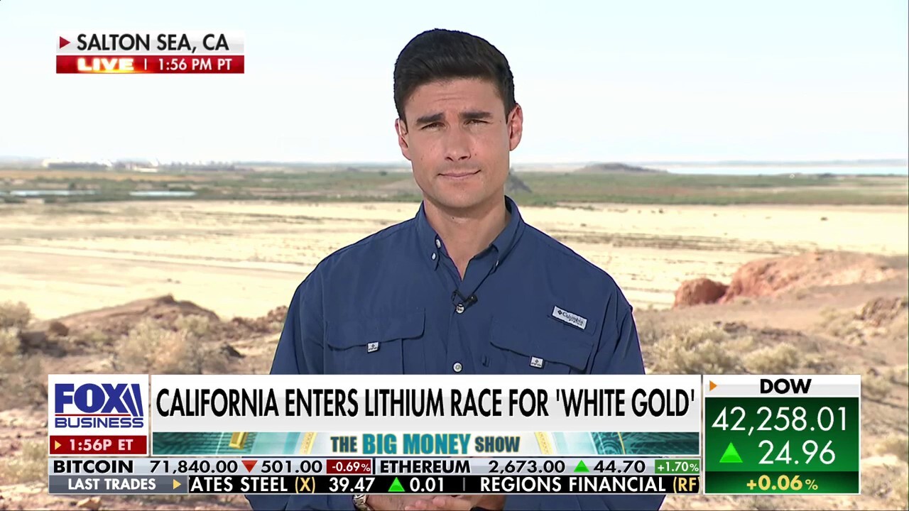 A massive lithium deposit has been discovered underneath the Salton Sea in California. FOX Business correspondent Max Gorden discusses the plans for extraction and concerns over the environmental impact.