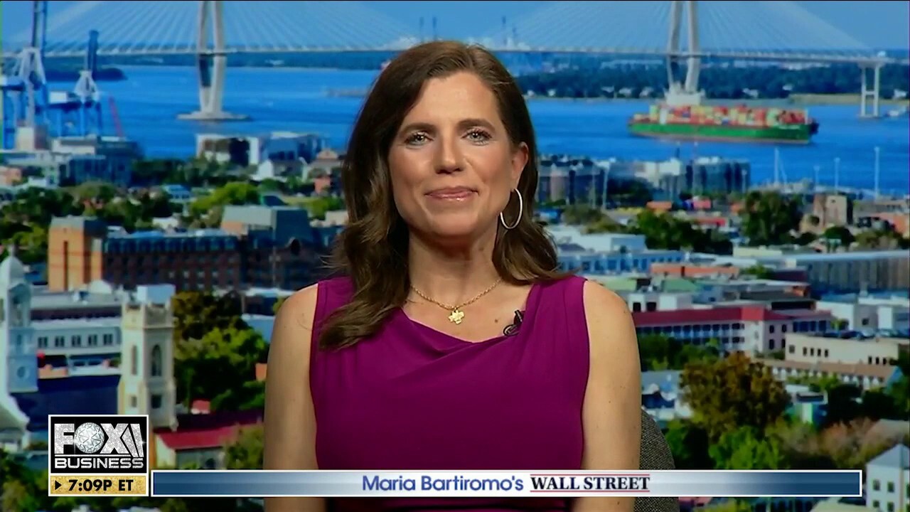 Rep. Nancy Mace joins 'Maria Bartiromo’s Wall Street' to discuss the recent Southwest Airlines meltdown and how Transportation Secretary Pete Buttigieg responded to the matter.