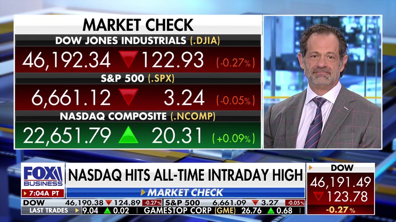 Jeff Sica of Circle Squared Alternative Investments warns that the Fed’s small rate cut won’t ease the housing affordability crisis and says gold remains the top hedge against inflation and global uncertainty.