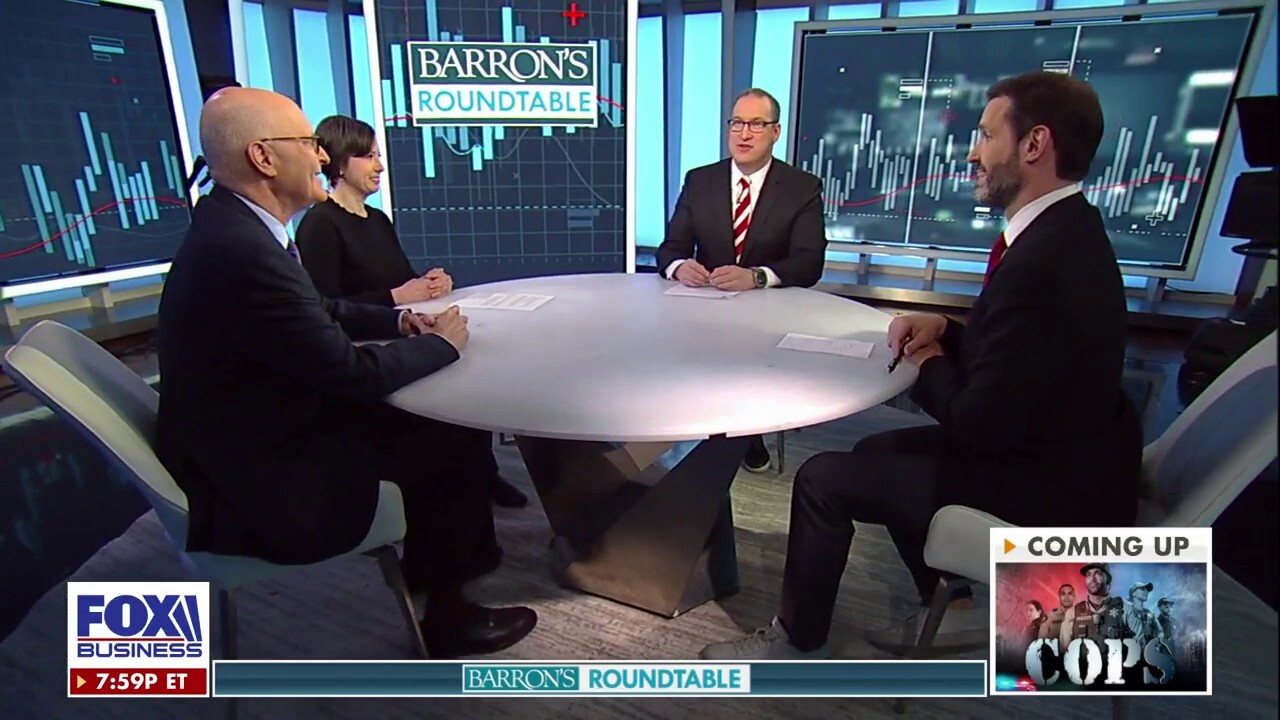 Barron's deputy editor Alex Eule and 'Barron's Roundtable' panelists discuss growing concerns over gateways to online gambling and the week's stock picks.