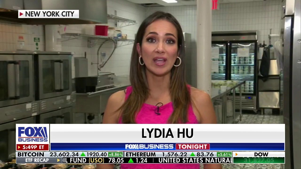 Fox News correspondent Lydia Hu showcases the growing number of Americans around the country turning to food banks for meals on ‘Fox Business Tonight.’