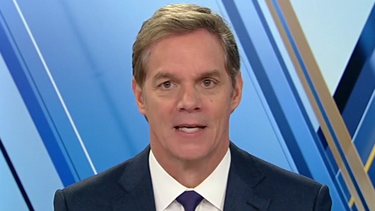 Fox News host Bill Hemmer discusses the ninth day of attacks in Ukraine as Russian forces advance towards Kyiv.