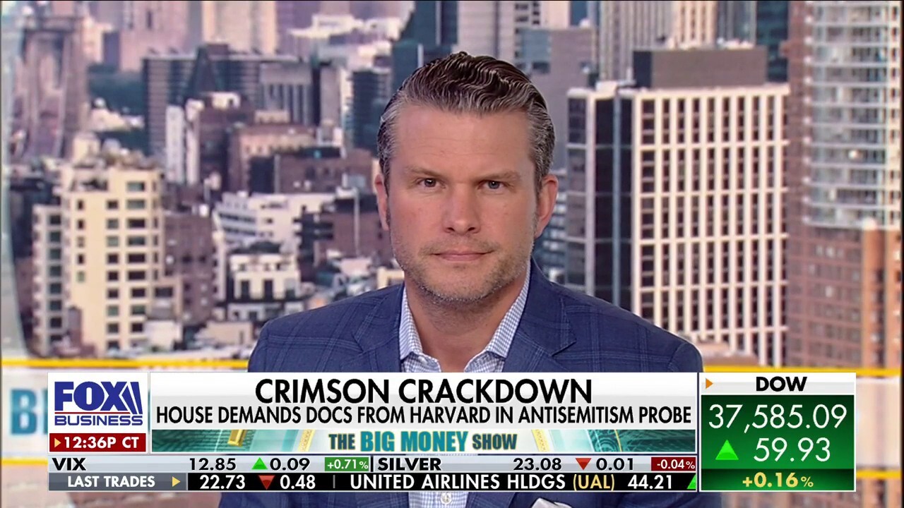 'FOX & Friends Weekend' co-host Pete Hegseth breaks down Congress demanding documents from Harvard in the antisemitism probe, discusses University of Michigan's DEI efforts and reacts to a 'super commuter' WSJ reporter.