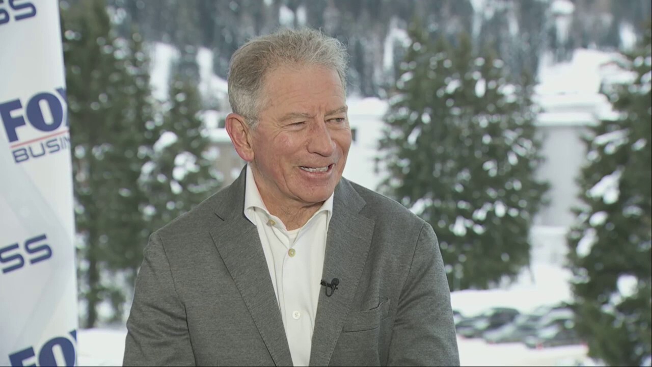 Thomas Siebel tells Maria Bartiromo artificial intelligence is the most rapidly growing segment of the information technology industry that people have seen in four decades at the World Economic Forums annual meeting in Davos, Switzerland.