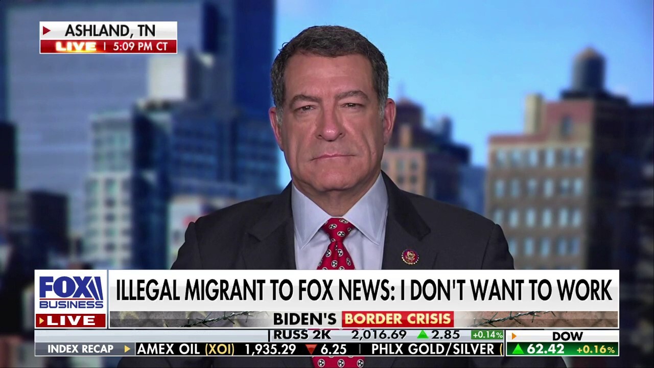 Migrants tell Fox News they don't want work, just 'asylum'
