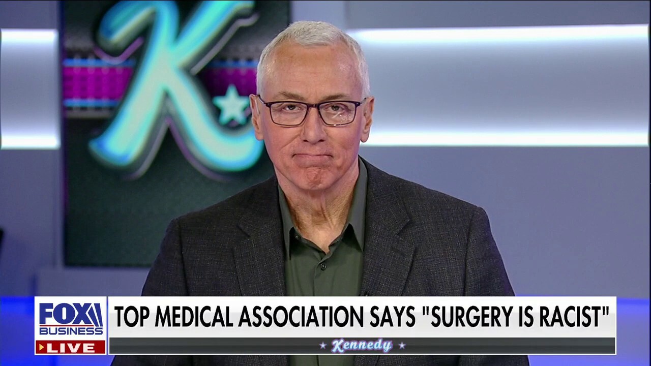 Dr. Drew Pinsky weighs in on the American College of Surgeons reportedly teaching 'surgeons are racist' on 'Kennedy.'  