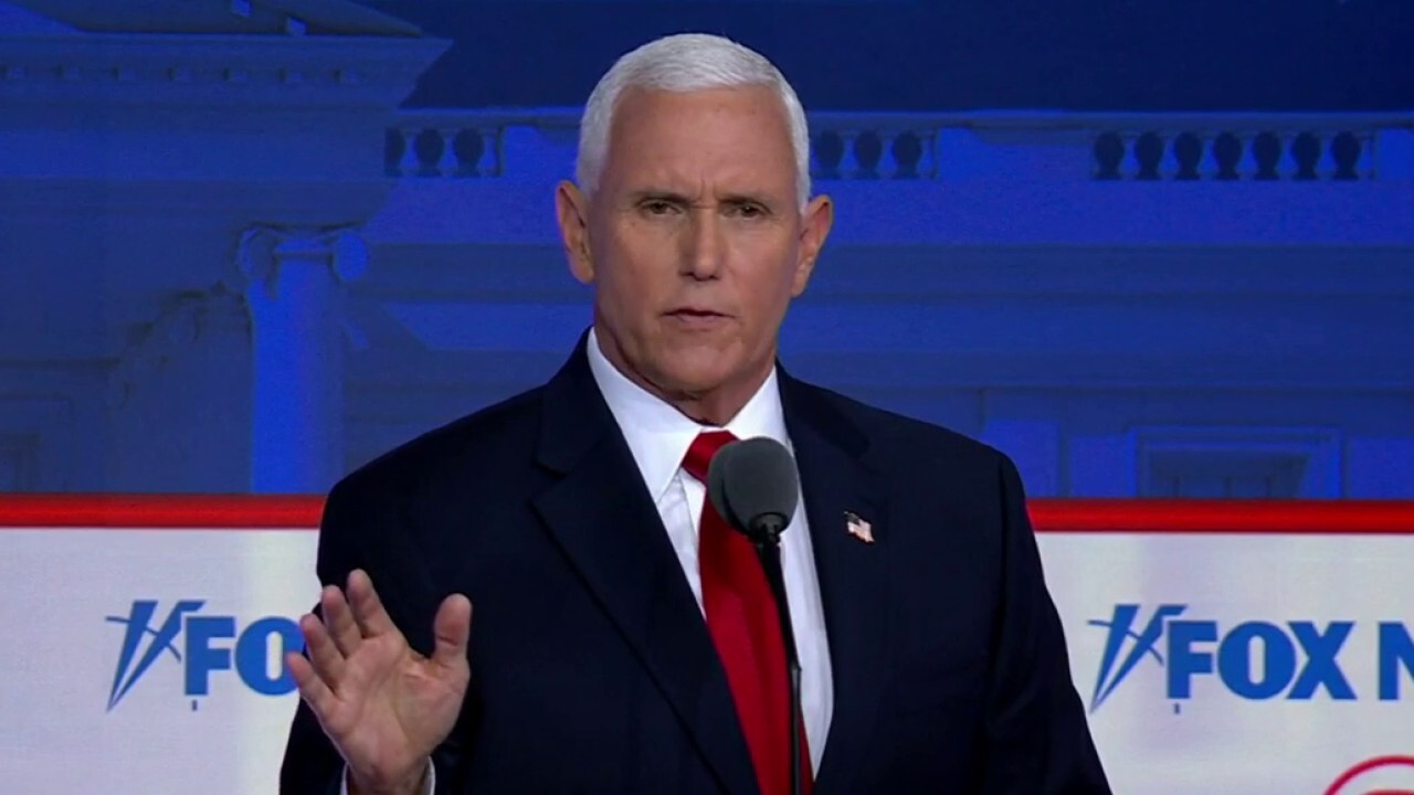 Mike Pence says he will cut taxes 'further' when he is president 