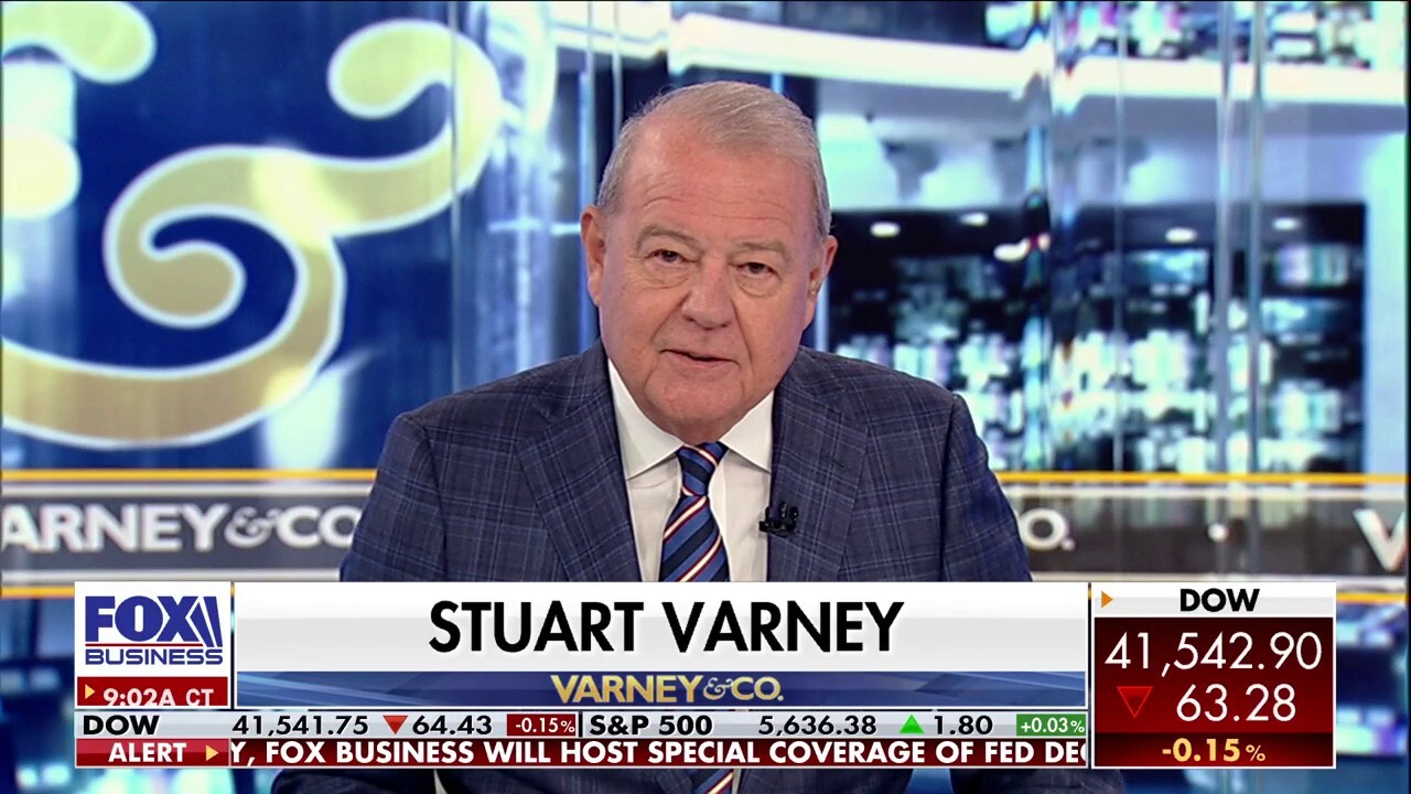 ‘Varney & Co.’ host Stuart Varney argues Kamala Harris' ‘handlers’ are failing to create a viable presidential candidate.